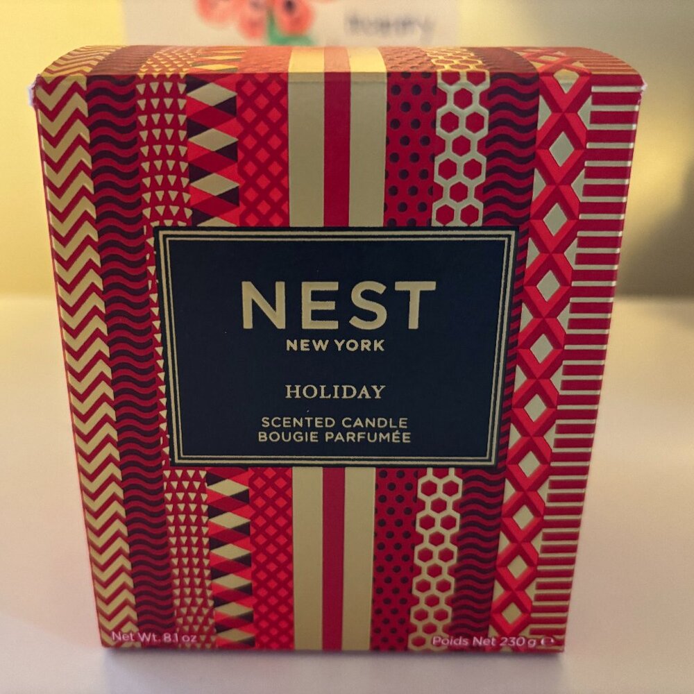 NEST New York Holiday Scented Candle - New 8.1 oz